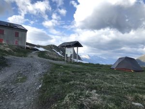 Campers outside Refuge du Col de Balme, 31/05/23