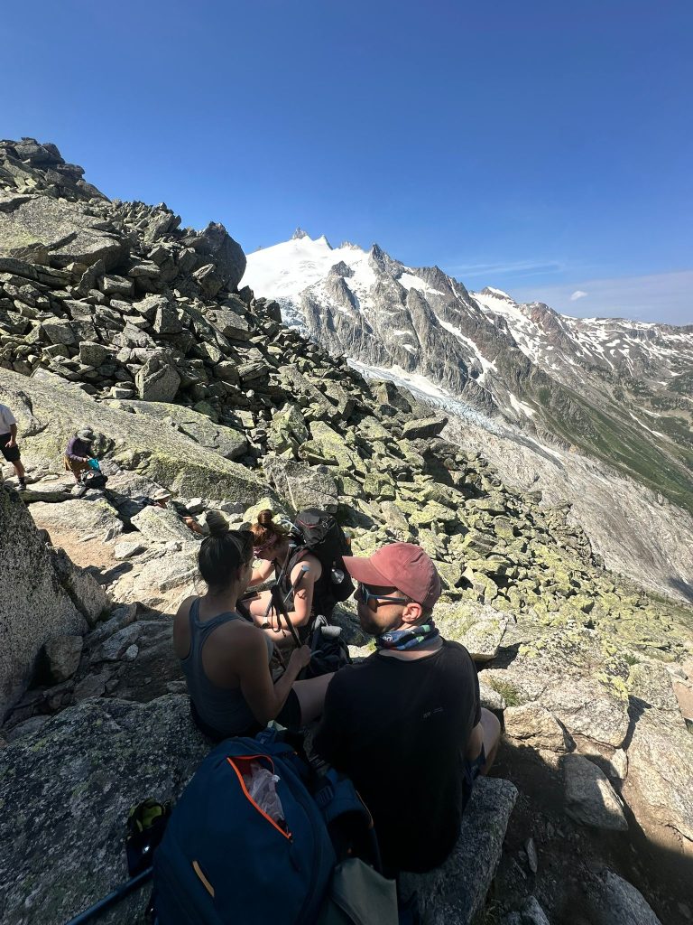 snow-free Fenêtre d’Arpette, june tmb conditions