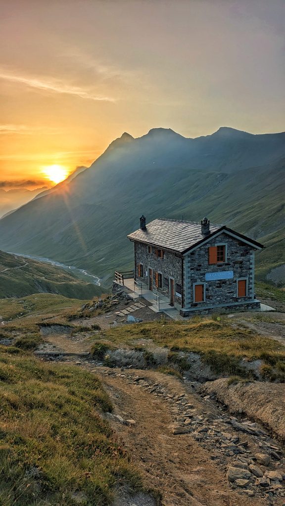 Sunrise on the TMB